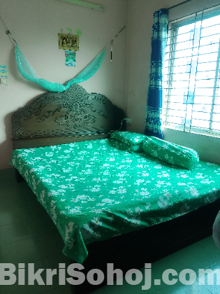 ৬/৭ ফিট খাট